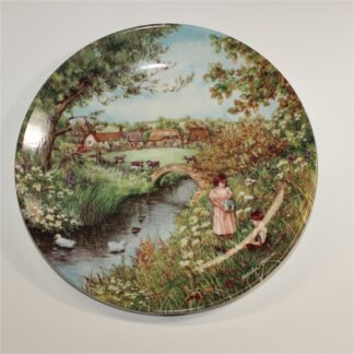 Wedgwood Collectors Plate Village Green The Village Stream 1990 Issue